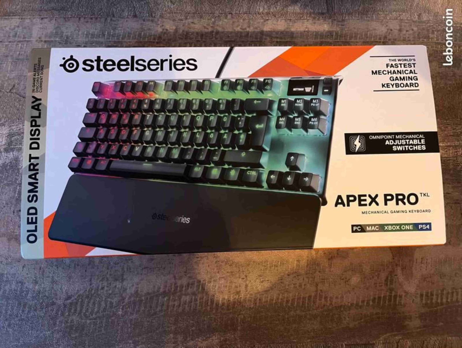 لوحة مفاتيح الألعاب الميكانيكية Apex Pro TKL من ستيل سيريز
